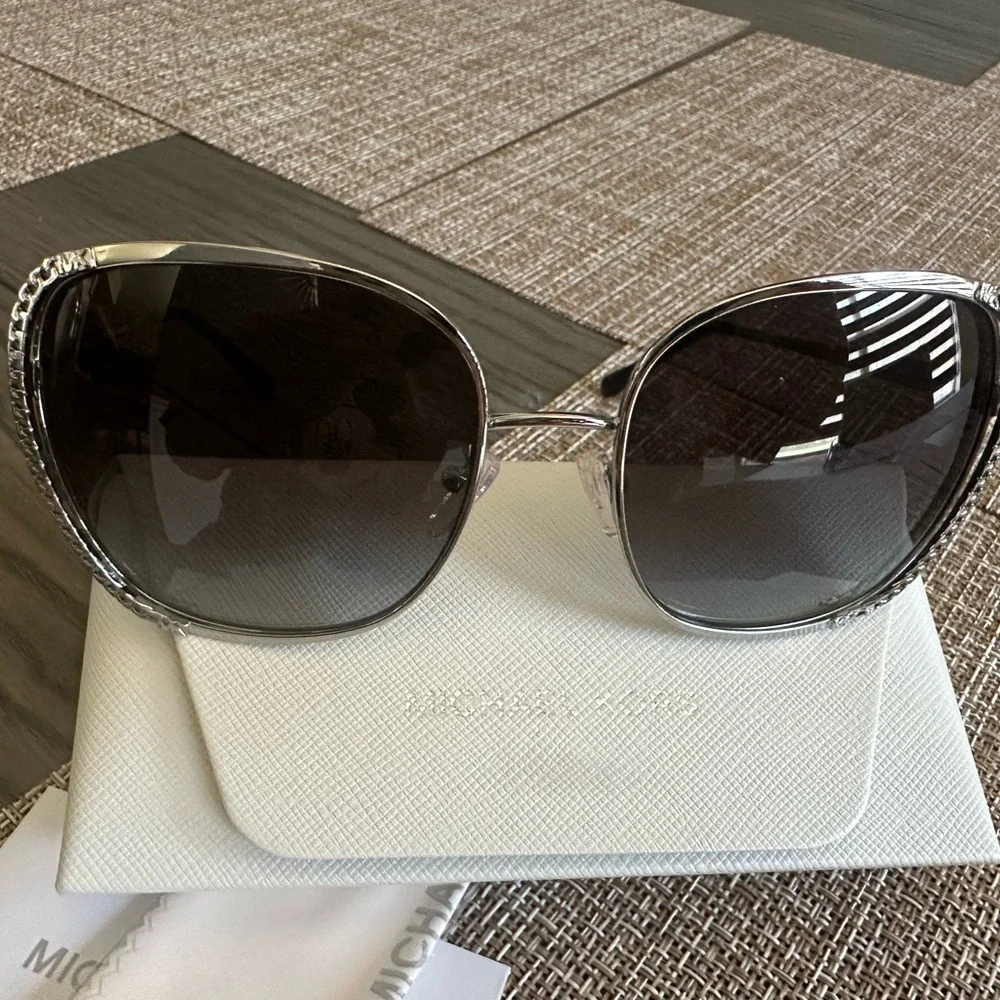 Michael Kors elegant black